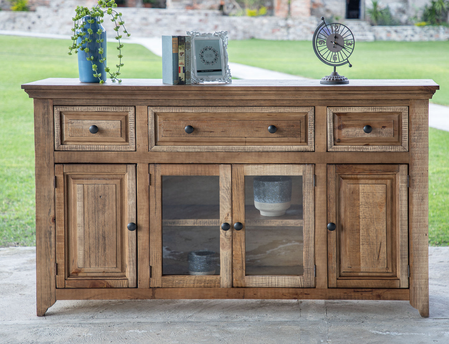 Marquez 4 Door Console