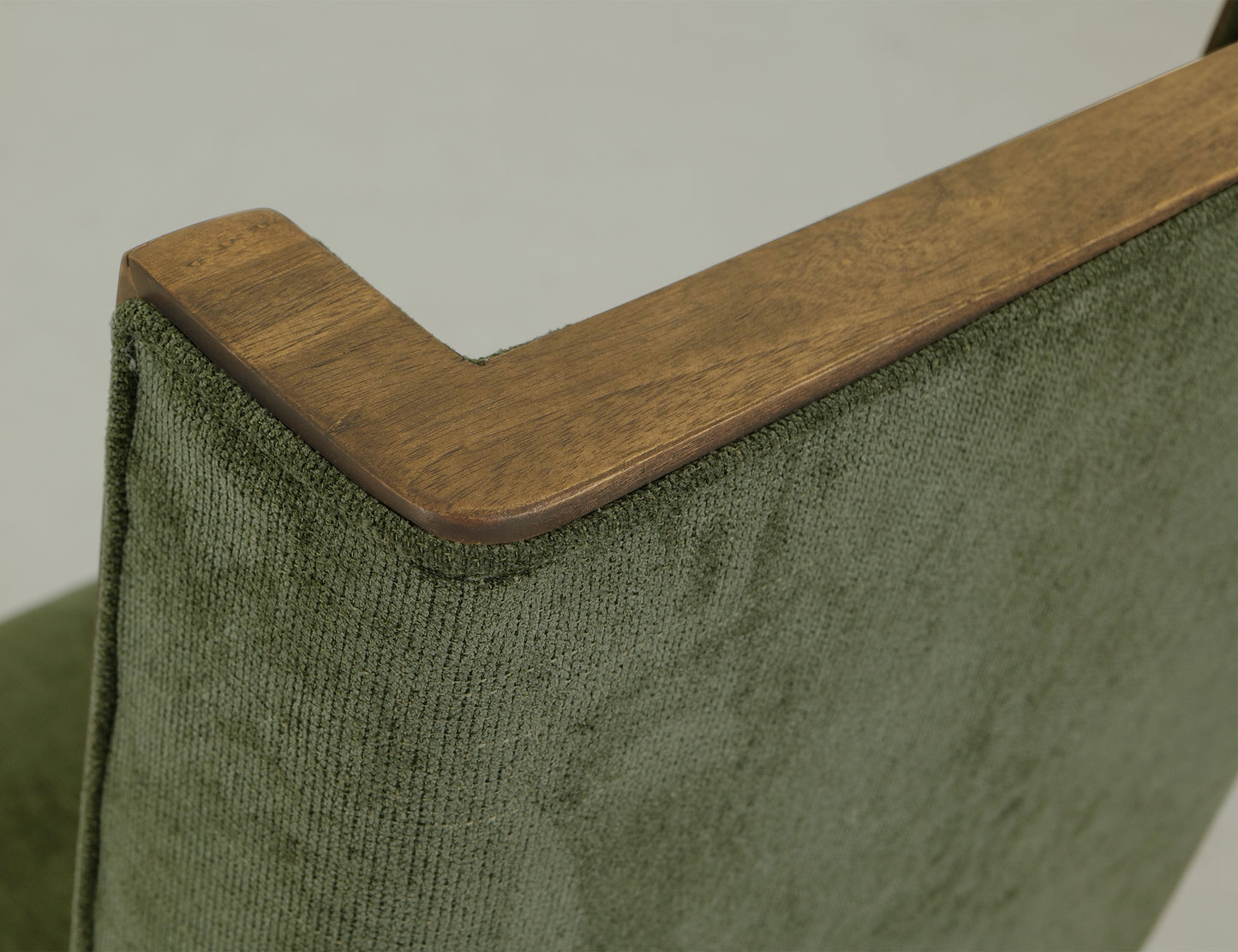 Plateau Olive Chair
