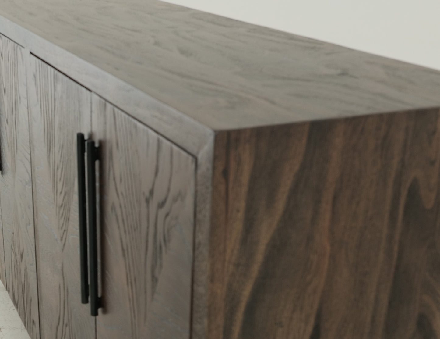 Gimont Black Console